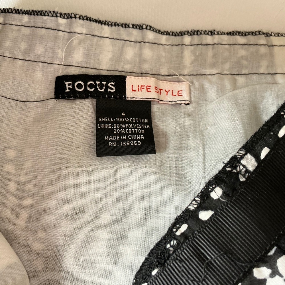 Black White Pleated Midi Skirt Polka Dot Abstract A Line Boho Artsy Medium - Picture 5 of 7